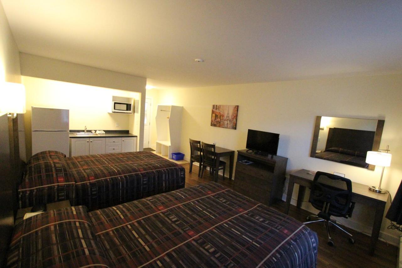 Stardust - Motel 2*