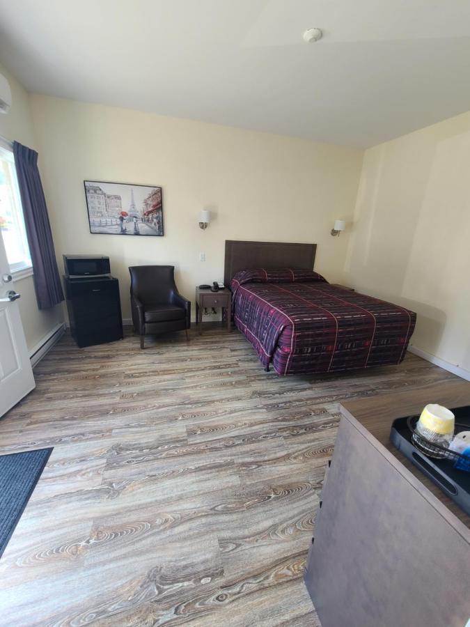 Motel Stardust -